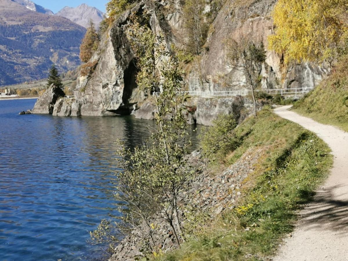 Residenza Le Torri Leilighet Tirano Eksteriør bilde